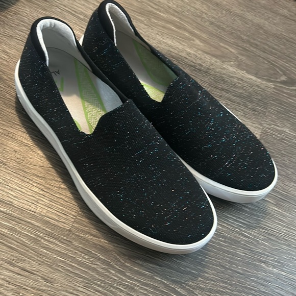 Nurse Mates Align Cosmic Navy Shimmer Orthotic Slip On Shoes 9 Womens - Picture 1 of 5